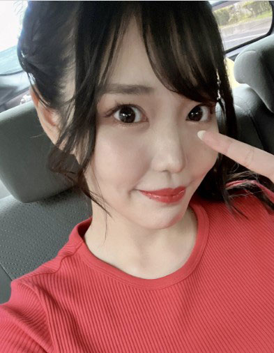 (恋渕ももな)个人资料照片